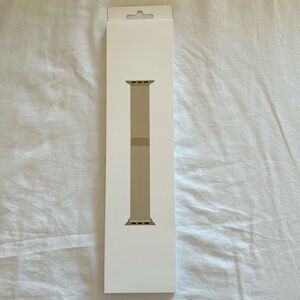 Gold Apple Watch band - new in box! Unopened